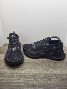 Nike Pegasus Trail 2 GTX Women's Size 8.5 Black Running Trail  Shoes Waterproof
